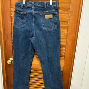 Wrangler Dark Blue Straight Leg Women's Jeans